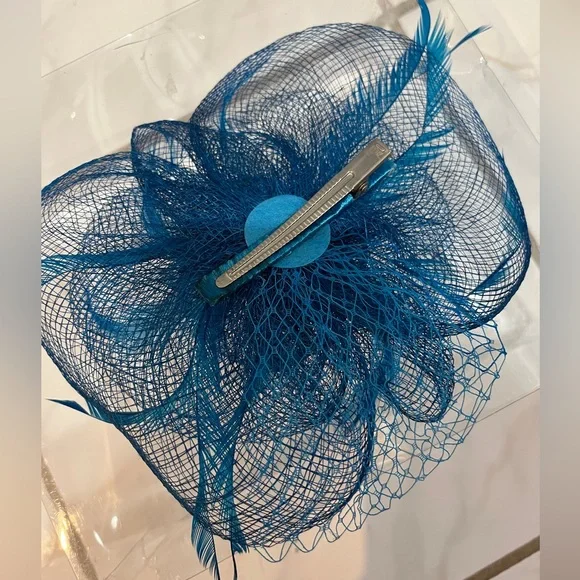 Ladies Hair Accessory - Picture 3 of 6